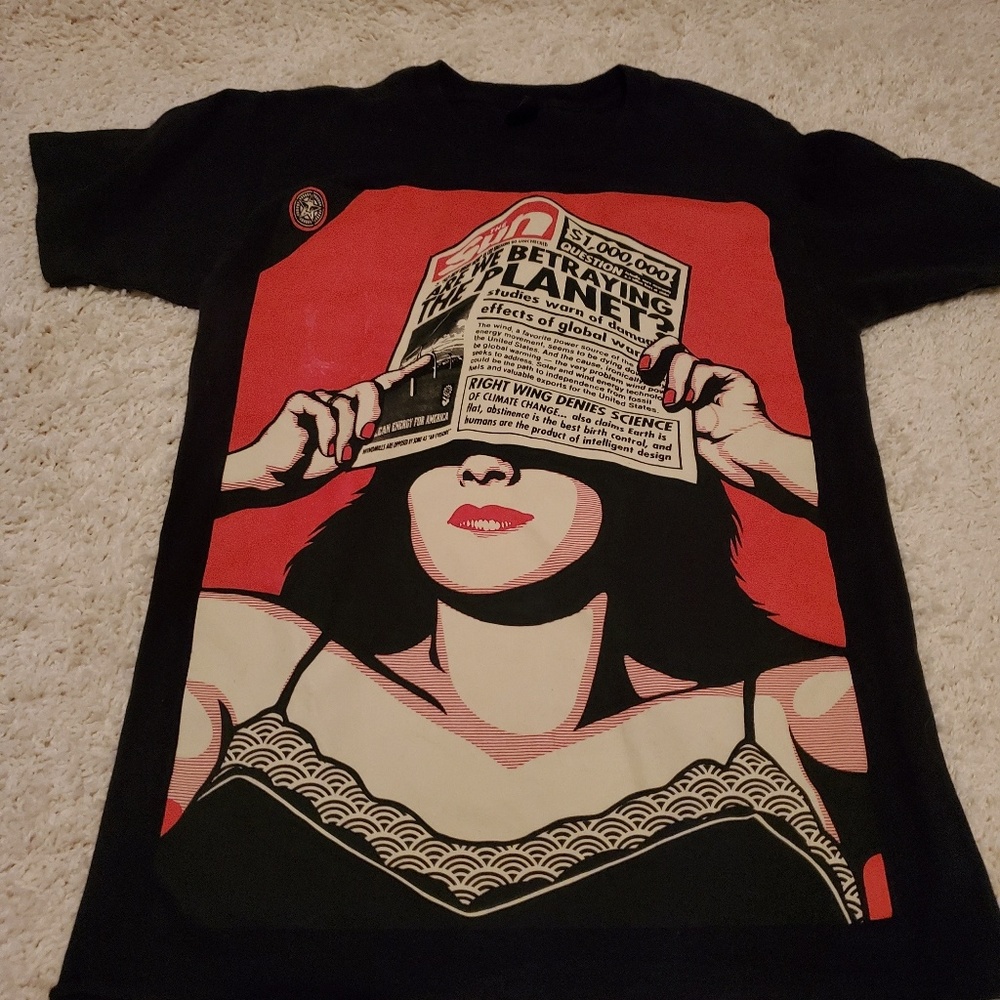 Obey shirt